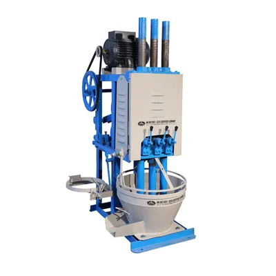 Mirchi Kandap/Masala Grinder With 2 HP Motor, 15-20 Kg/hr Output Capacity